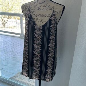 Elegant Black Floral Sleeveless Blouse